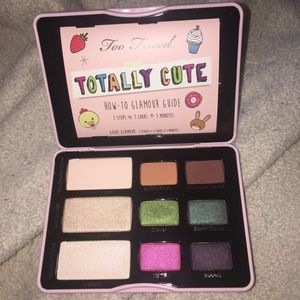 Too Faced “Totally Cute” eyeshadow palette